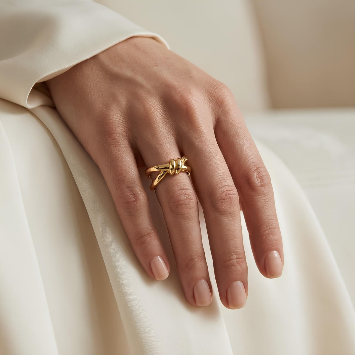14K / 18K Solid Gold Knot Ring