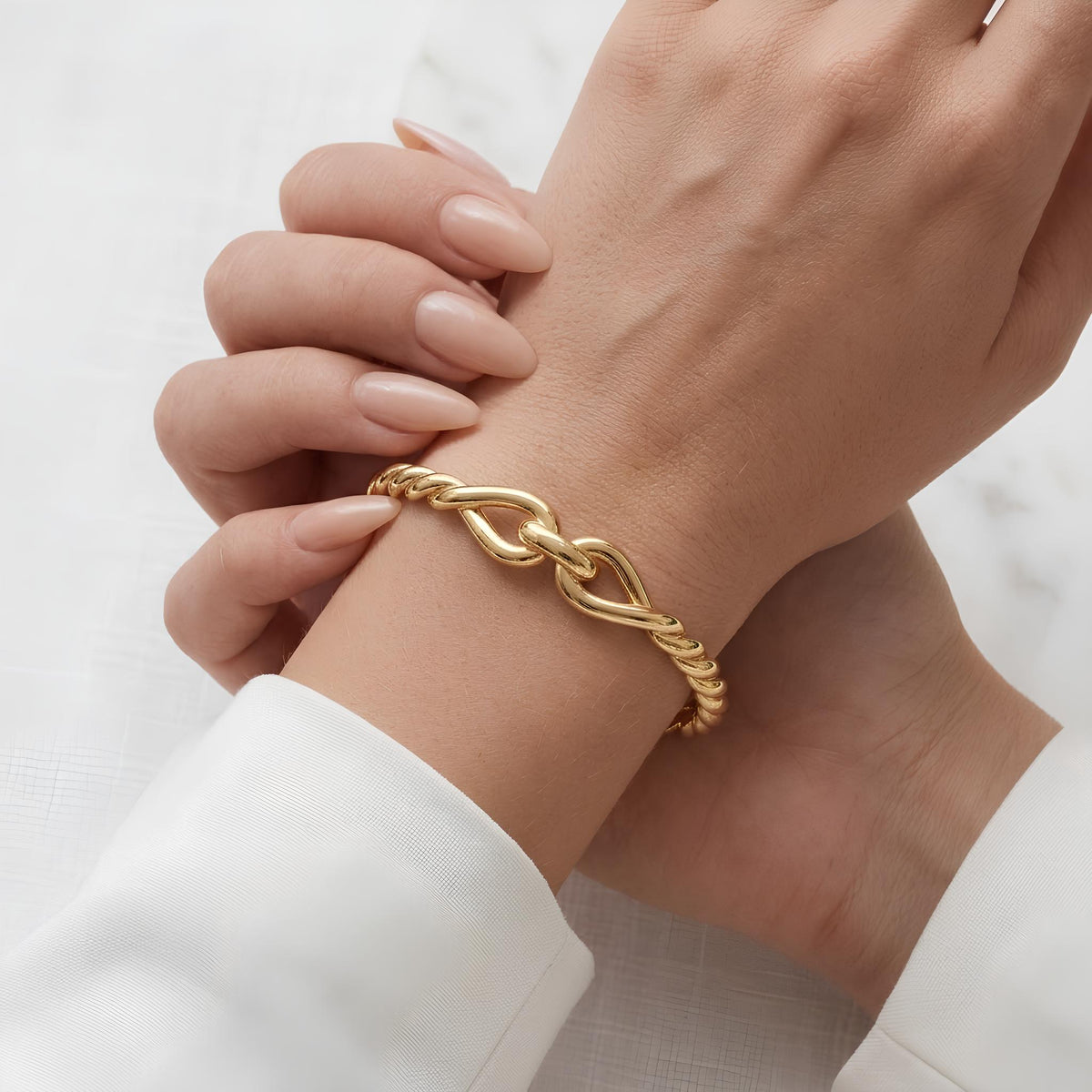 14K / 18K Solid Gold Twisted Rope Knot Bangle