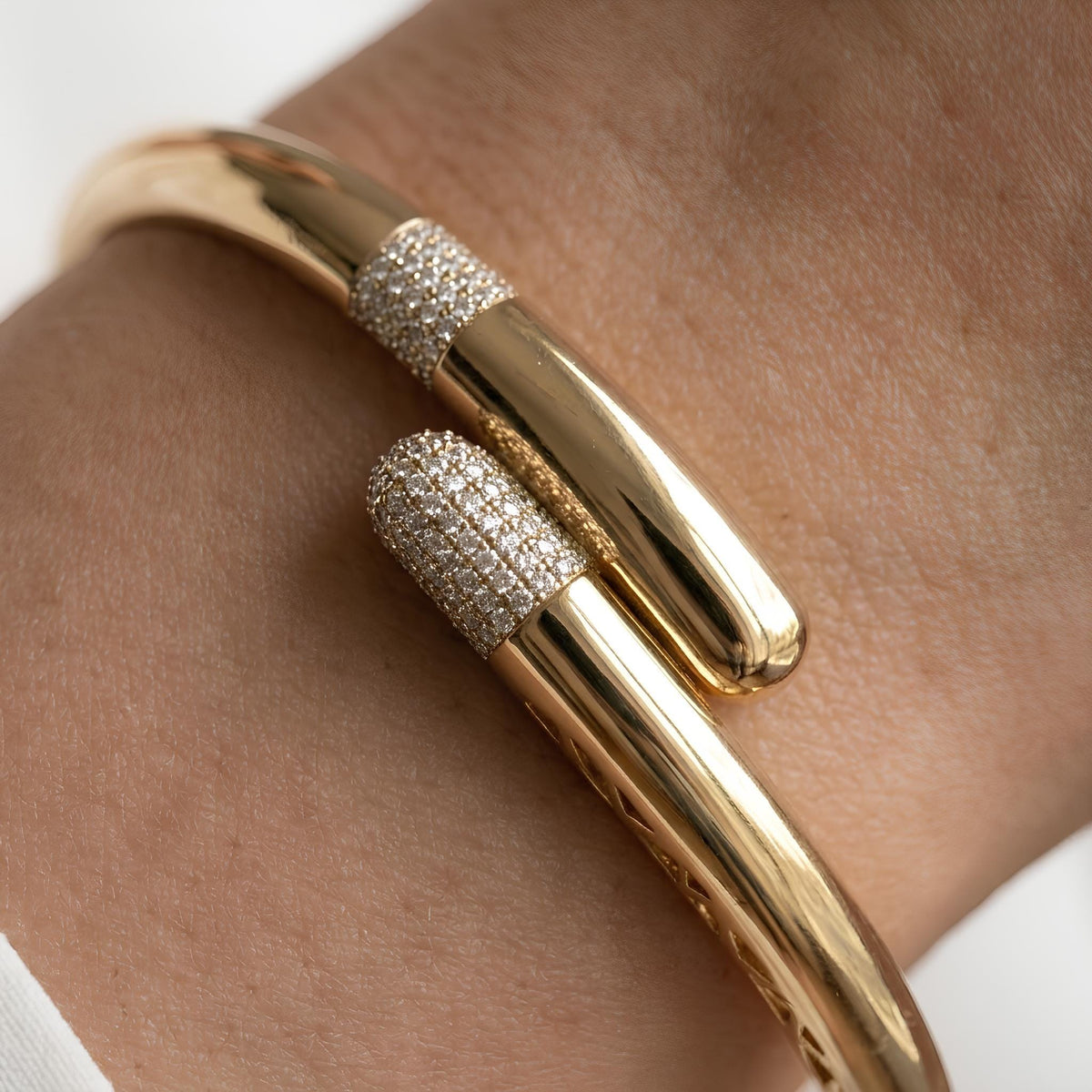 14K / 18K Solid Gold Pavé Zircon Bypass Bangle