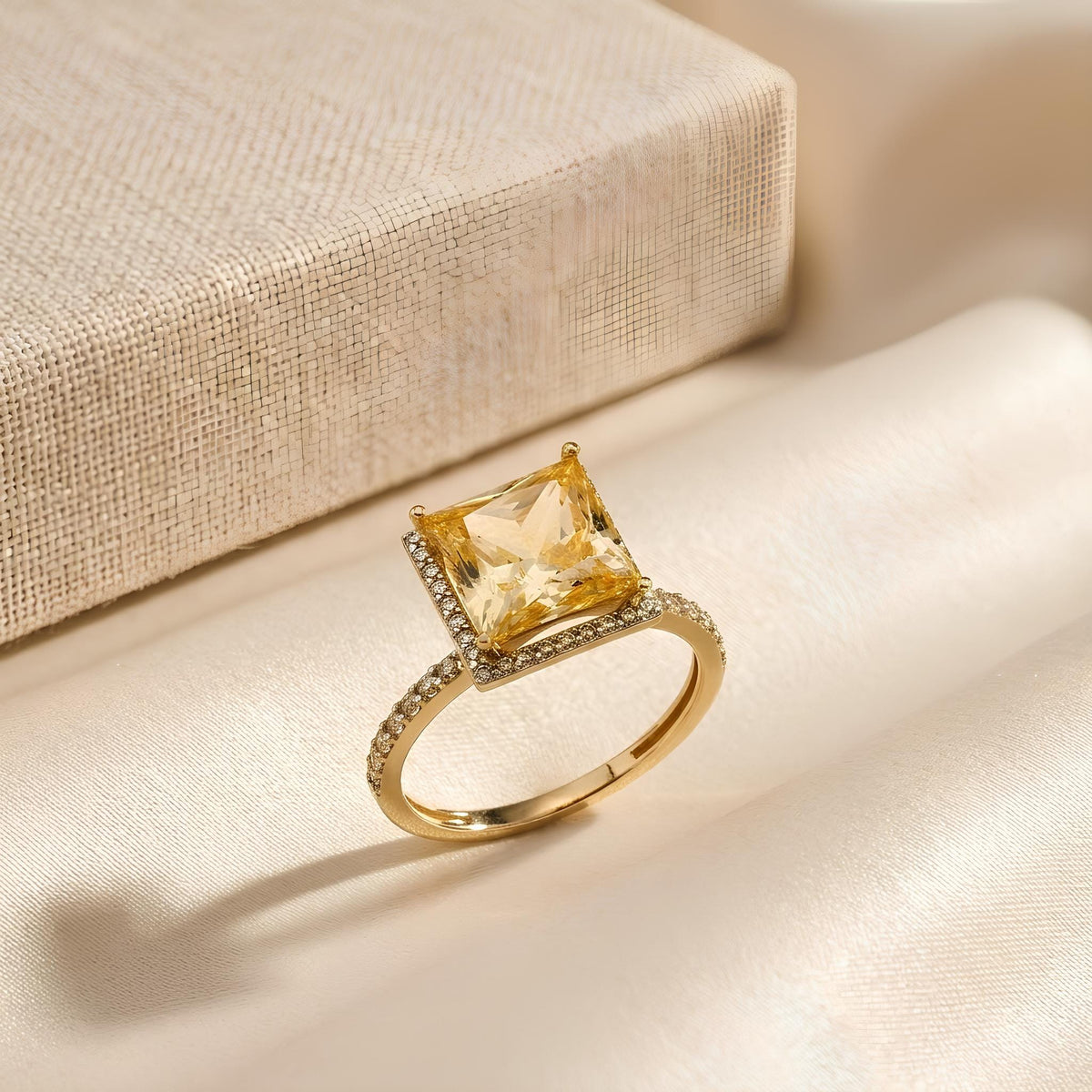 14K / 18K Solid Gold Yellow Zircon Halo Ring