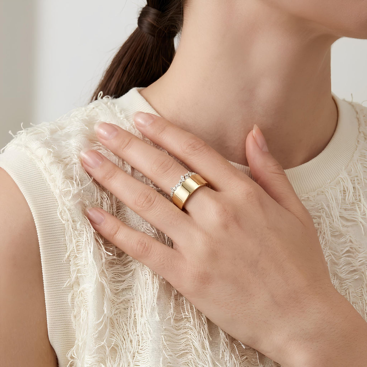 14K / 18K Solid Gold Scattered Zircon Band