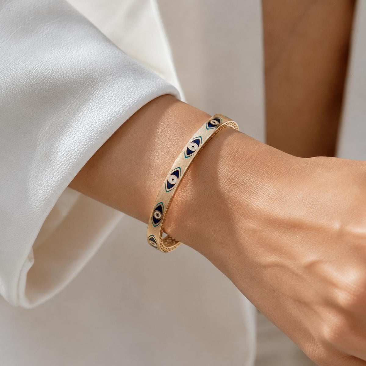 14K / 18K Solid Gold Evil Eye Enamel Bangle