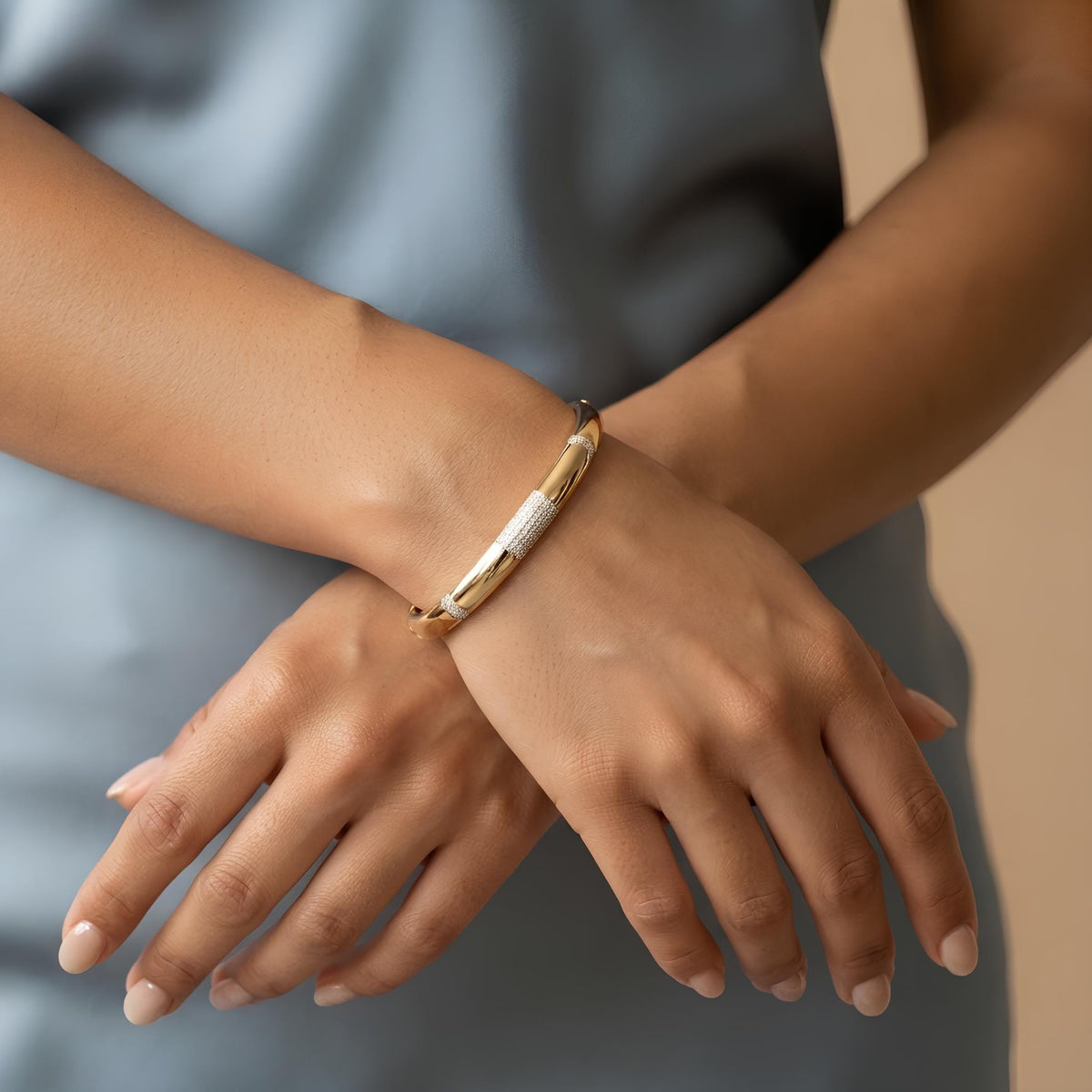 14K / 18K Solid Gold Pave Station Bangle