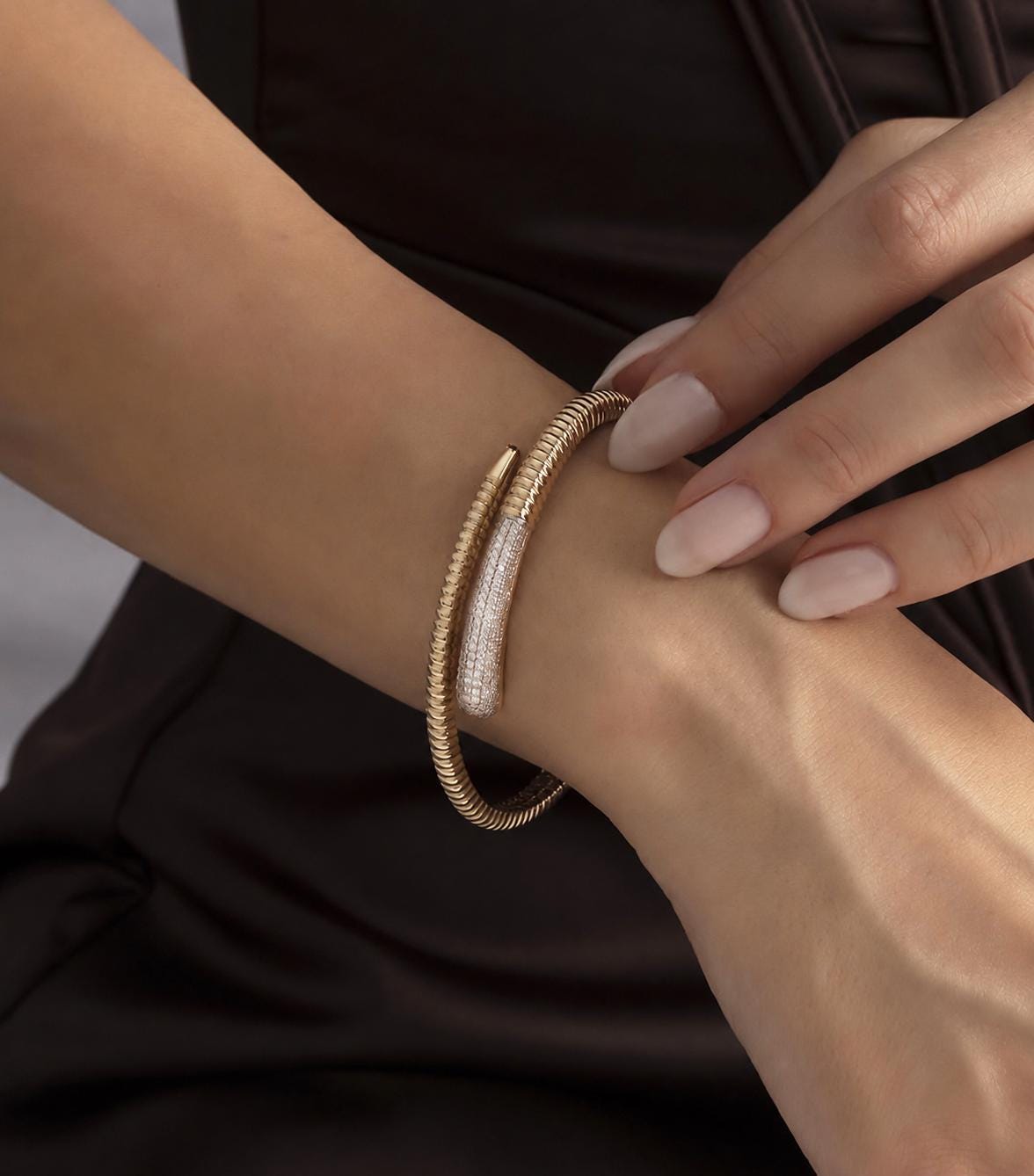 14K / 18K Solid Gold Zircon Bypass Bangle