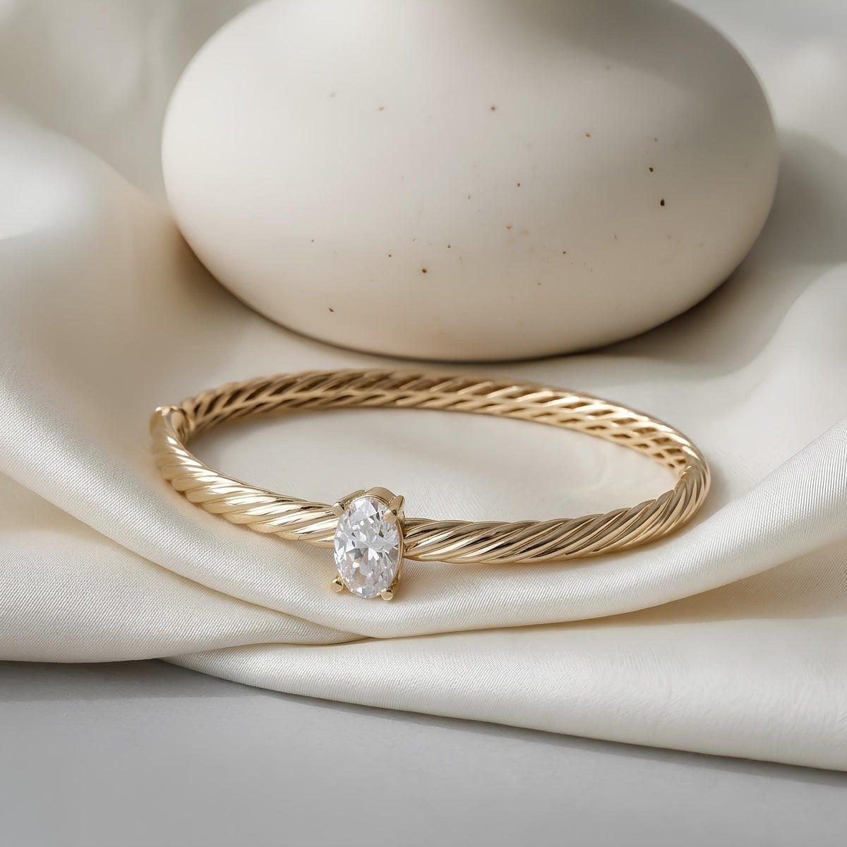 14K / 18K Solid Gold Twisted Cable Bangle
