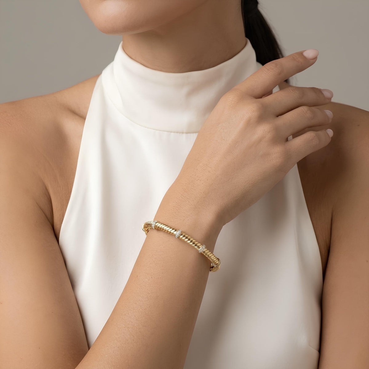14K / 18K Solid Gold Twisted Rope Bangle