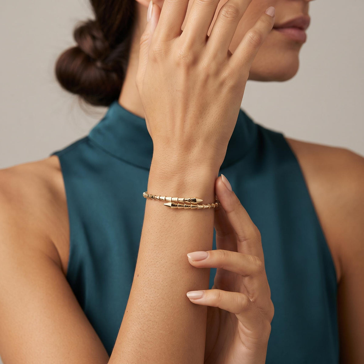 14K / 18K Solid Gold Snake Bangle