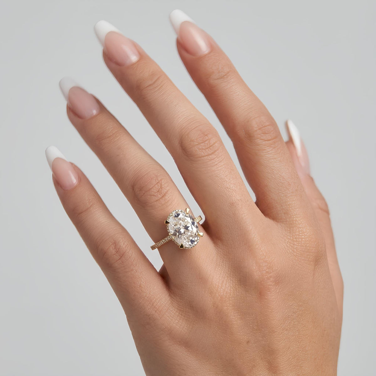14K / 18K Solid Gold Oval Zircon Ring