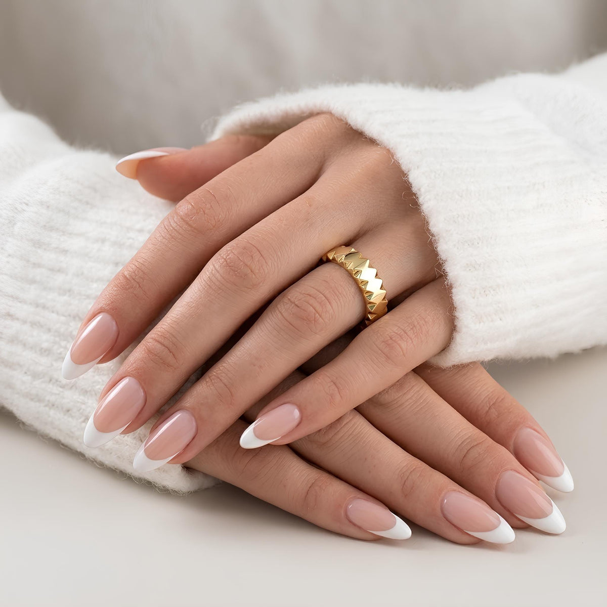 14K / 18K Solid Gold Pyramid Spike Ring