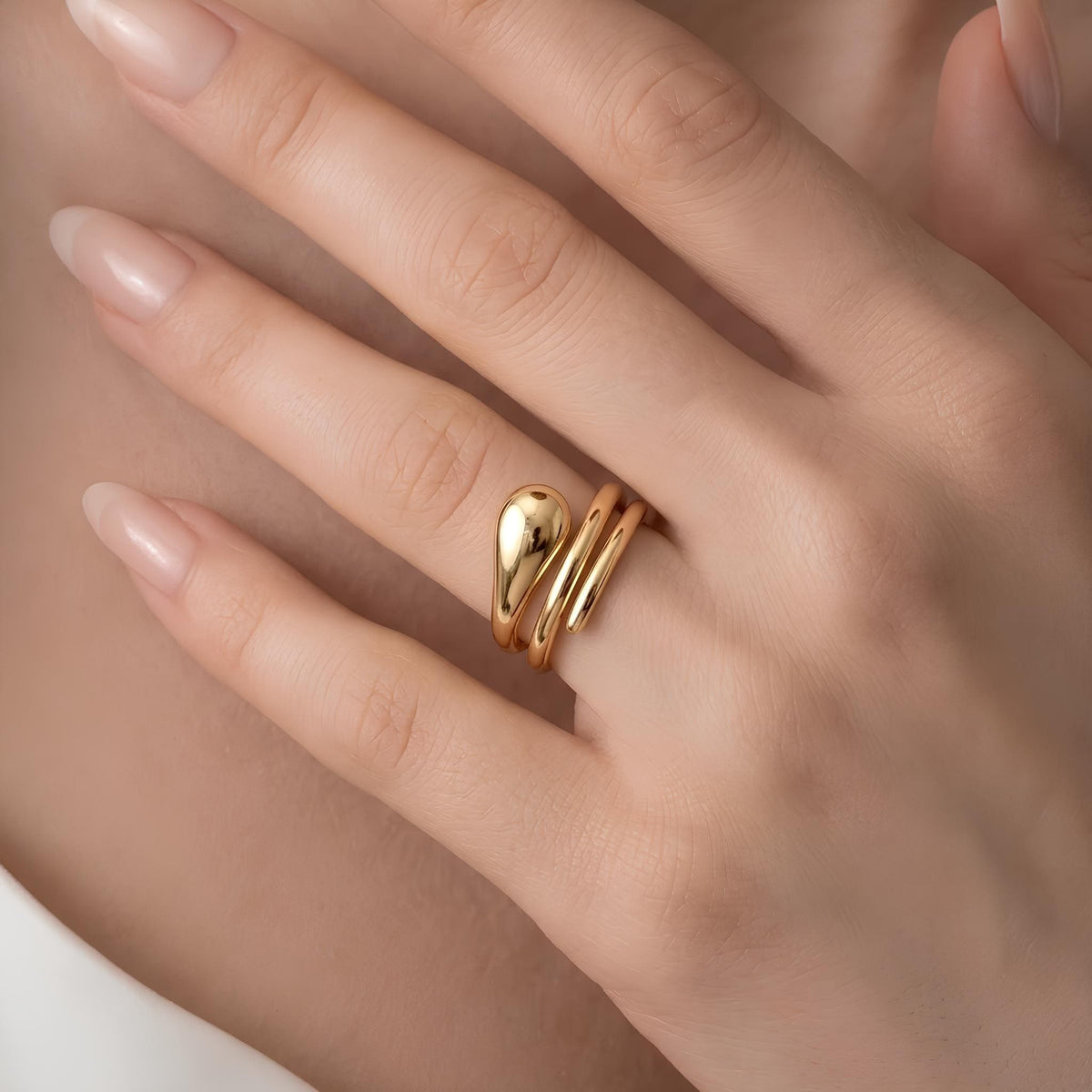 14K / 18K Solid Gold Swirl Wrap Ring