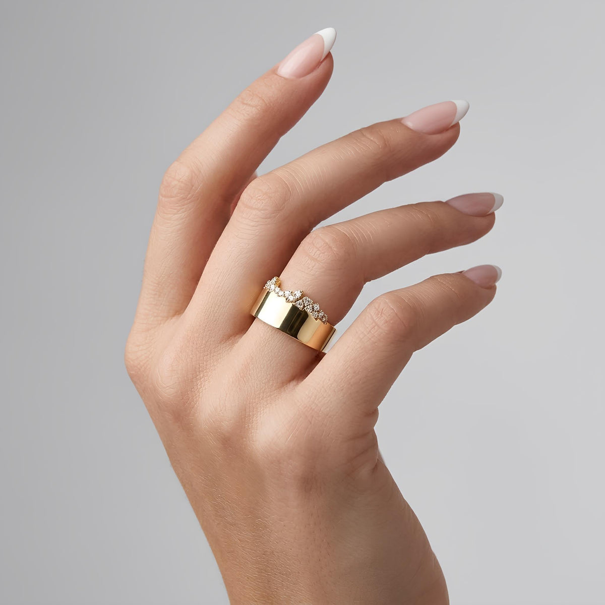 14K / 18K Solid Gold Scattered Zircon Band