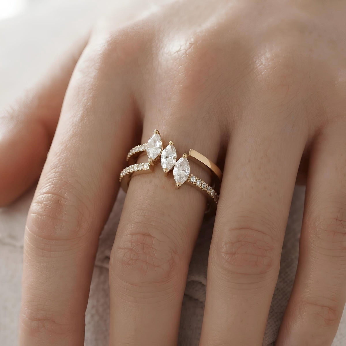 14K / 18K Solid Gold Marquise Zircon Ring