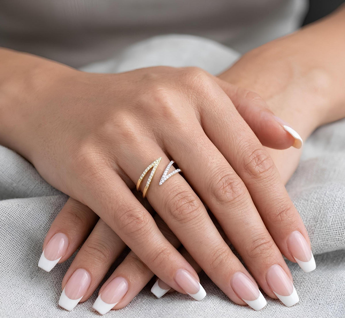 14K / 18K Solid Gold Chevron Ring