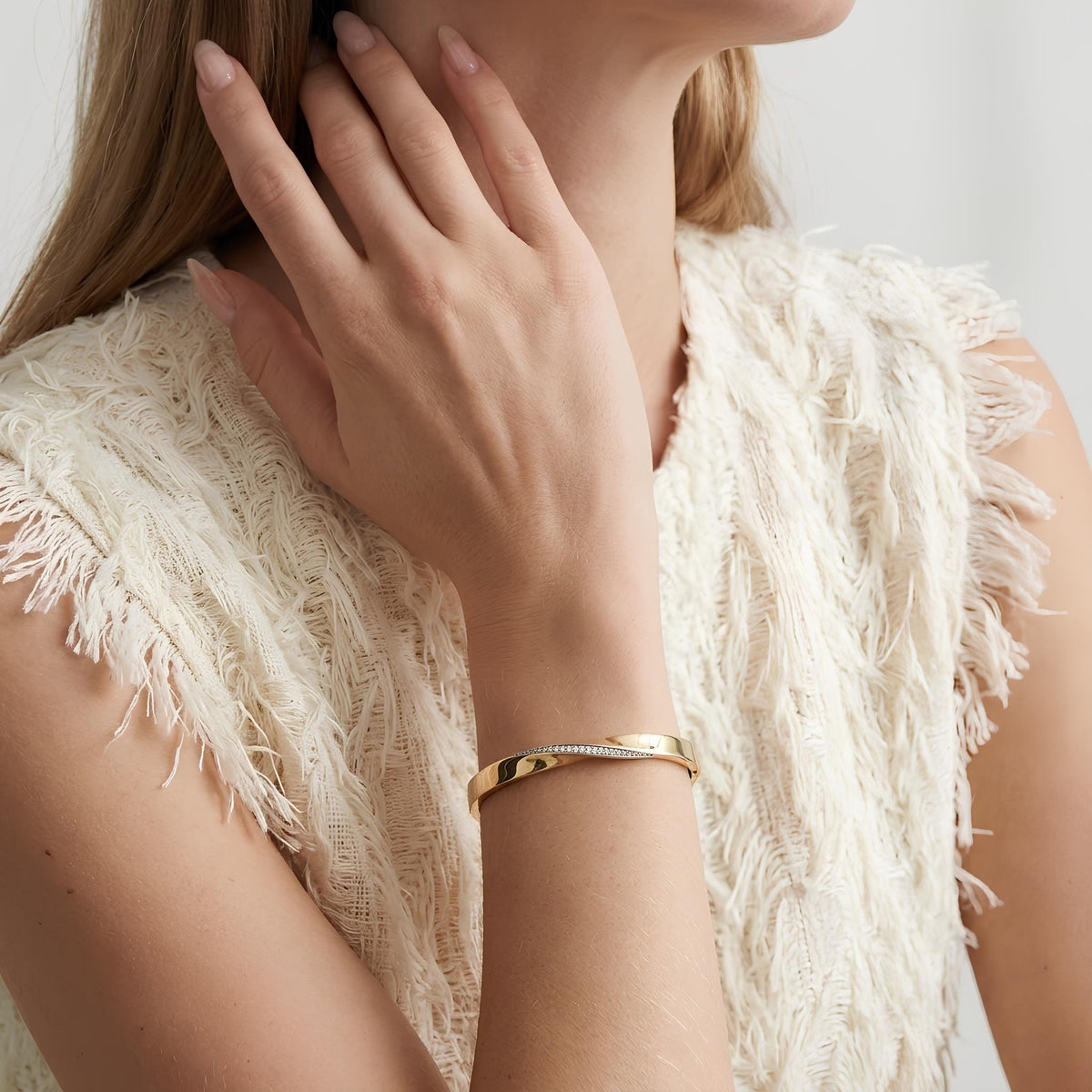 14K / 18K Solid Gold Twisted Pave Bangle