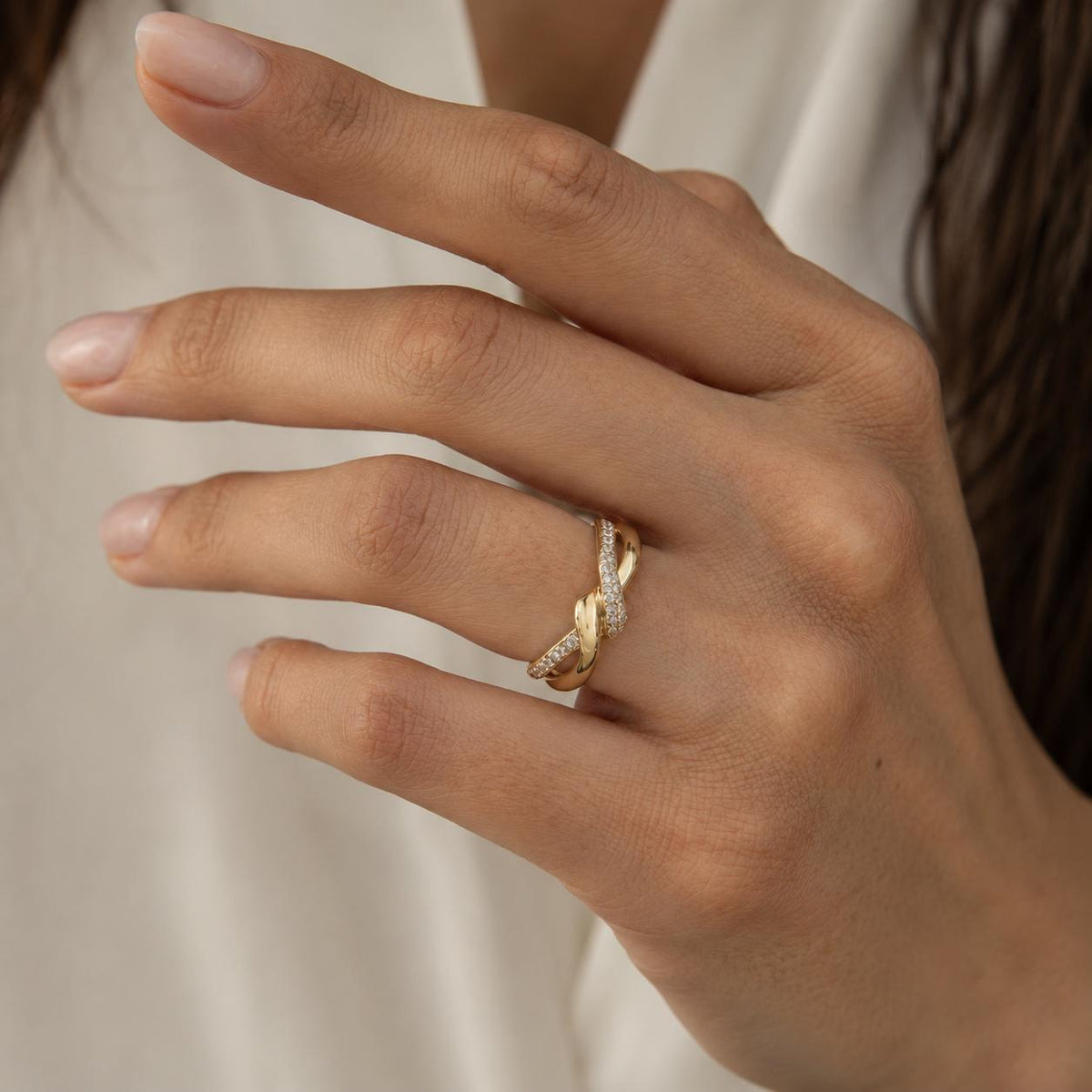 14K / 18K Solid Gold Pave Love Knot Ring