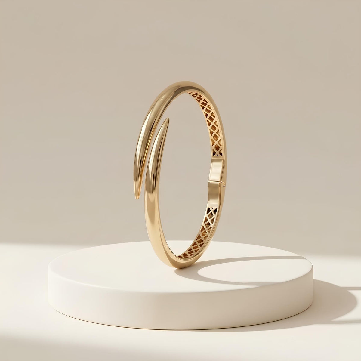 14K / 18K Solid Gold Overlap Bangle