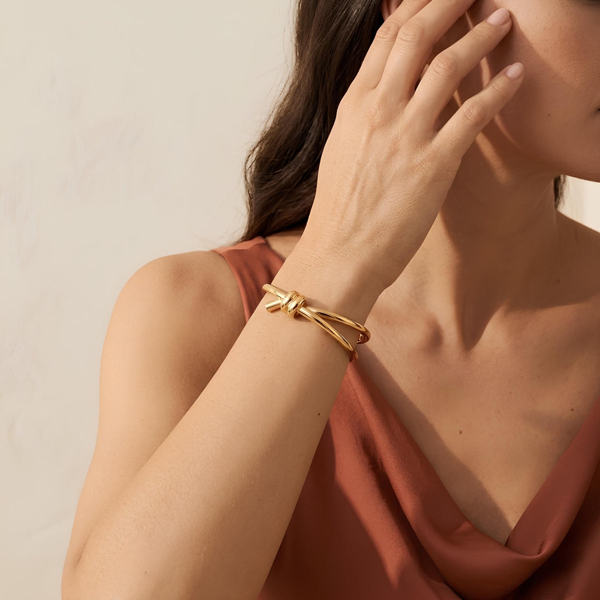 14K / 18K Solid Gold Knot Bangle