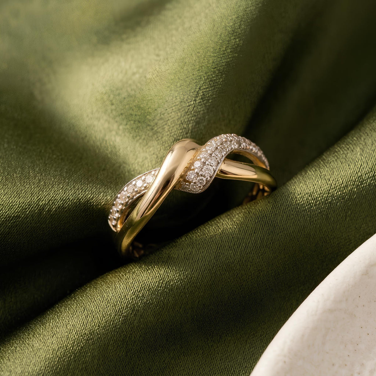 14K / 18K Solid Gold Pave Love Knot Ring