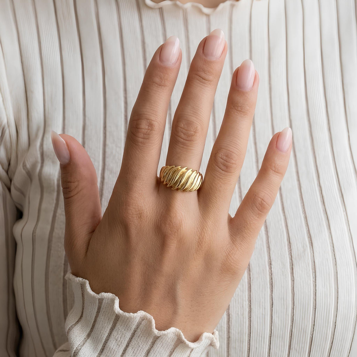 14K / 18K Solid Gold Croissant Ring
