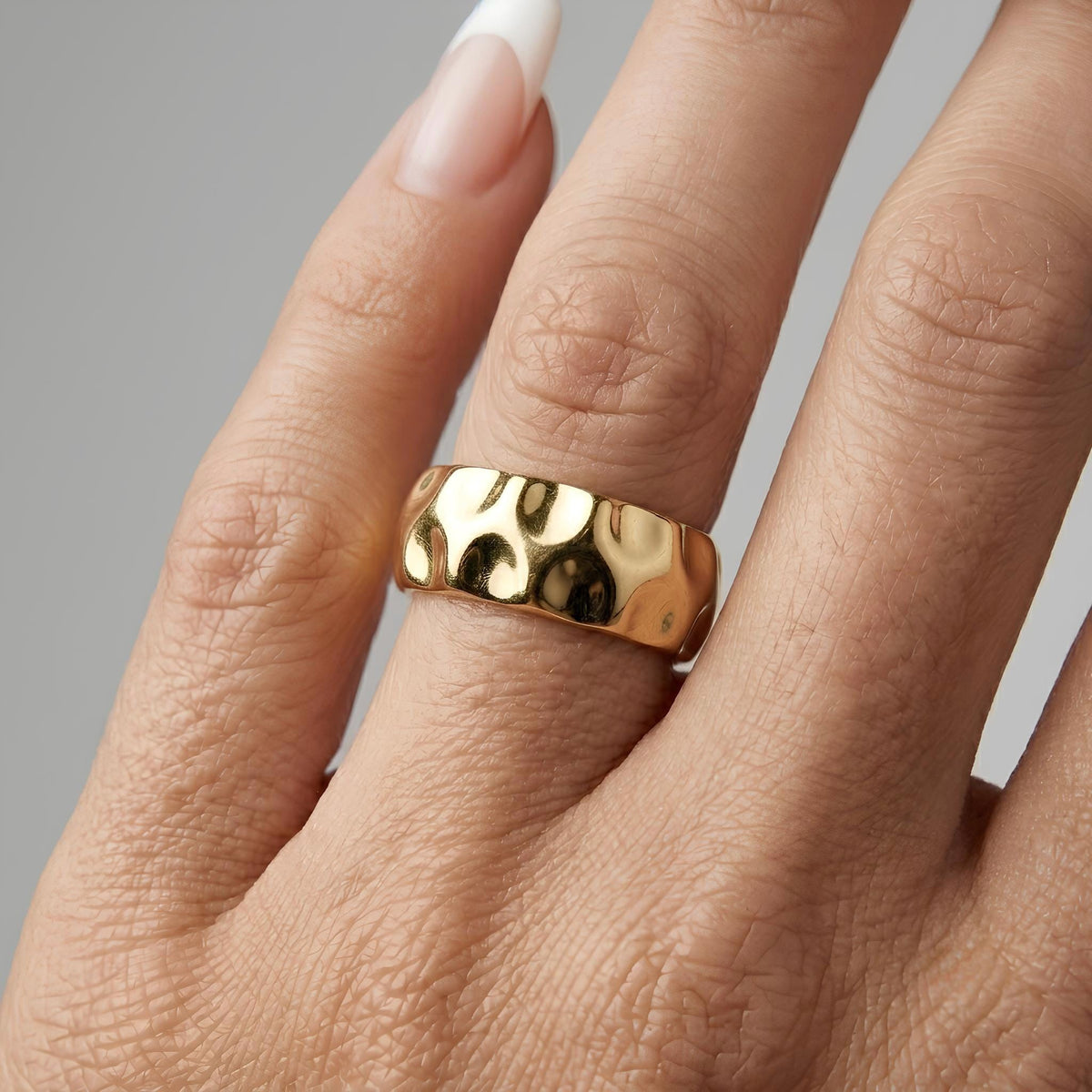 14K / 18K Solid Gold Hammered Dome Ring