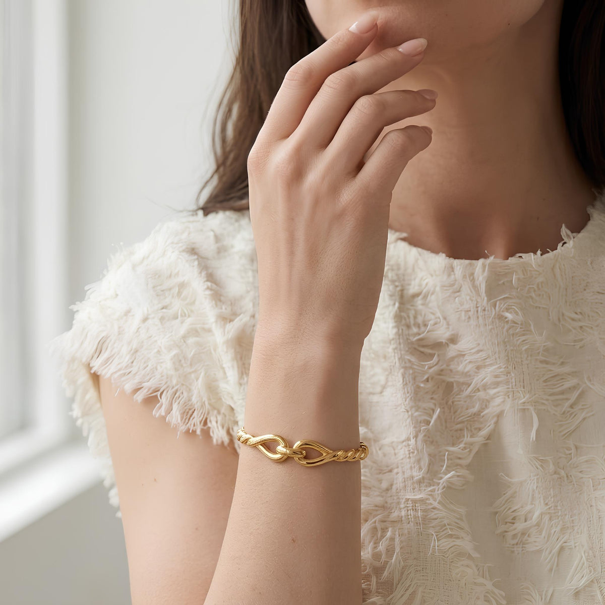 14K / 18K Solid Gold Twisted Rope Knot Bangle