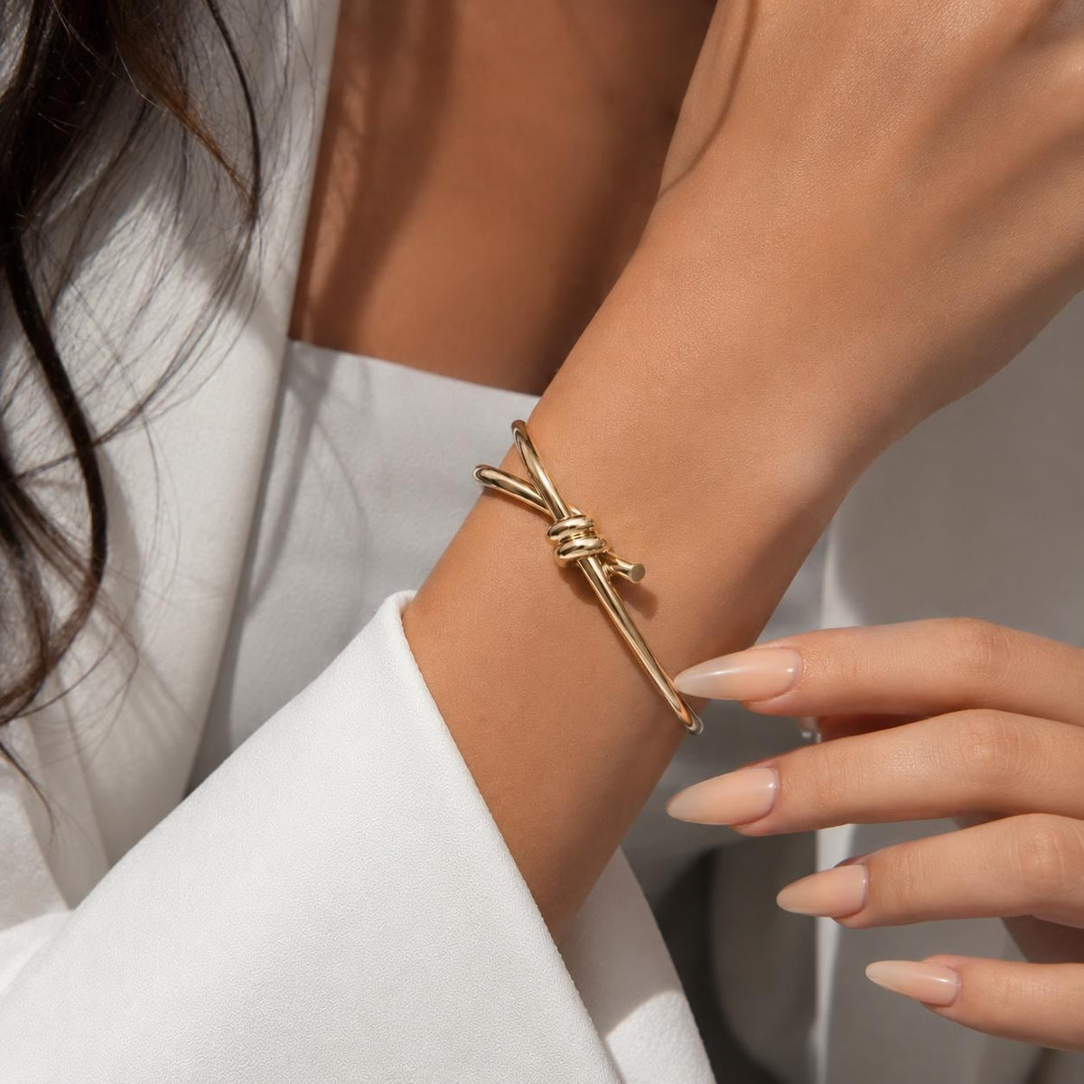 14K / 18K Solid Gold Knot Bangle