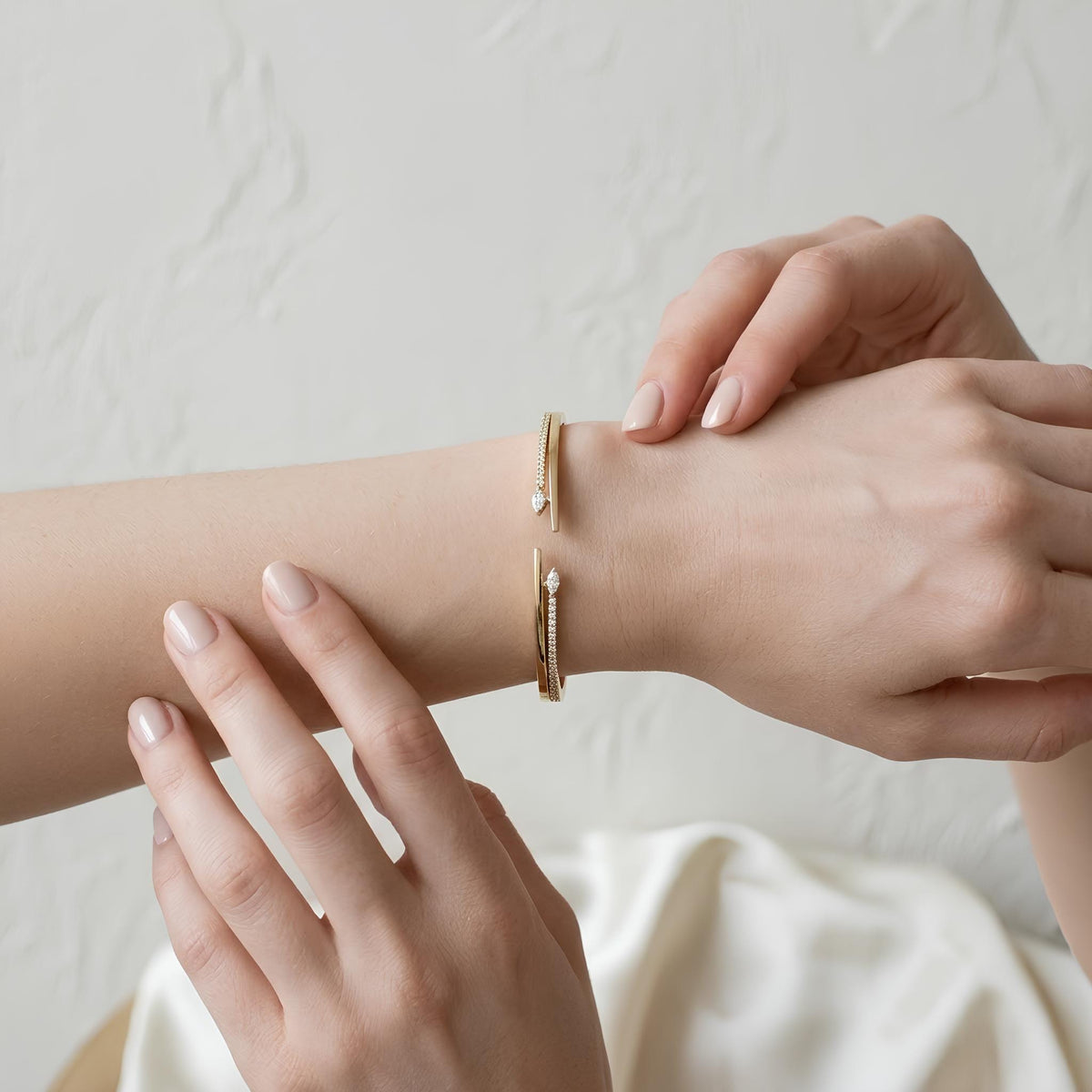 14K / 18K Solid Gold Marquise Zircon Bangle