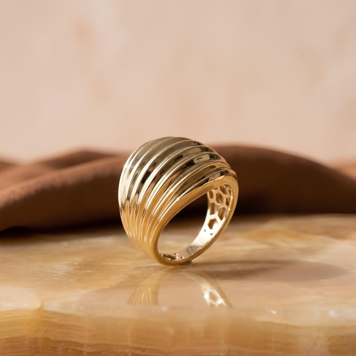 14K / 18K Solid Gold Ribbed Dome Ring