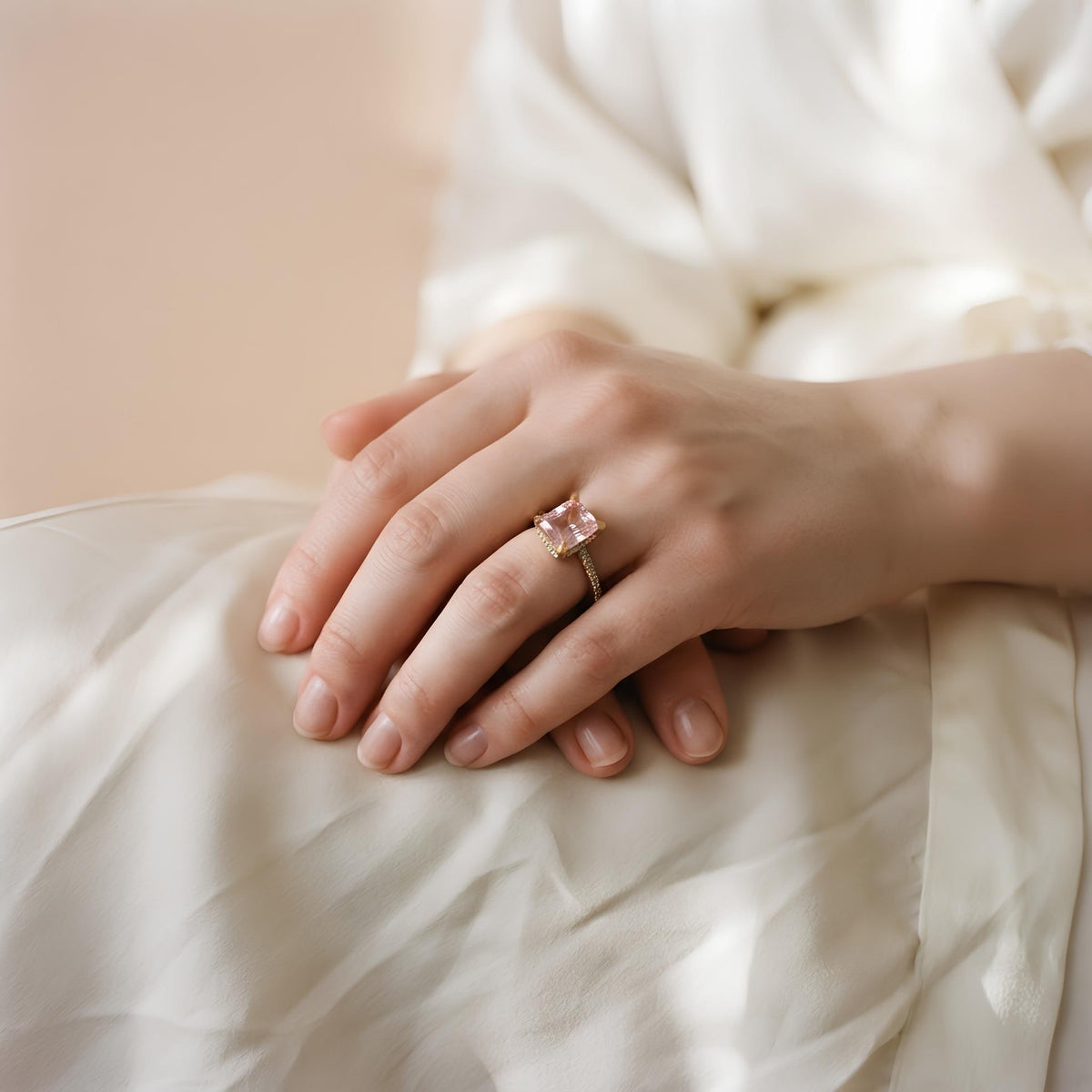 14K / 18K Solid Gold Pink Zircon Halo Ring