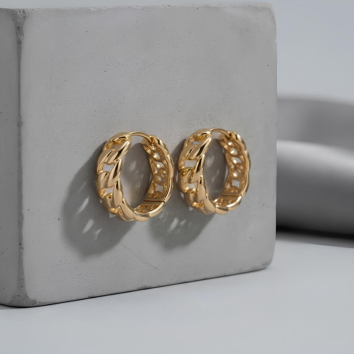 14K / 18K Solid Gold Cuban Link Hoop Earrings