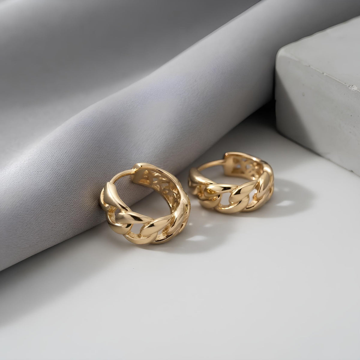 14K / 18K Solid Gold Cuban Link Hoop Earrings