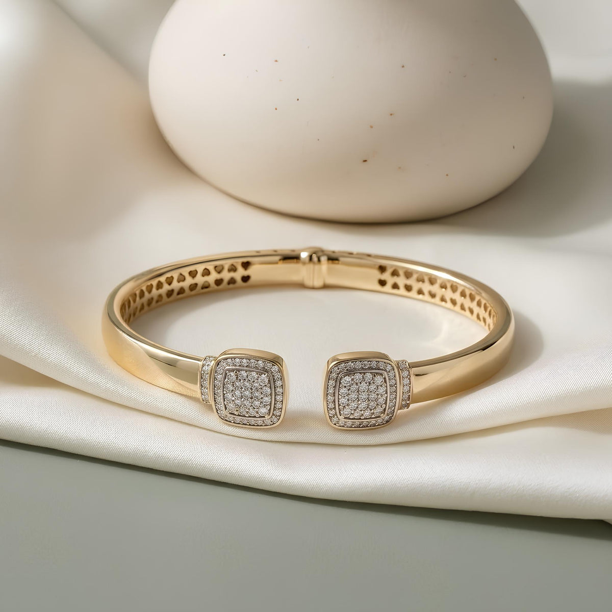 14K / 18K Solid Gold Cushion Halo Zircon Bangle