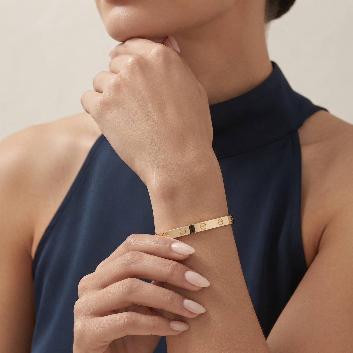 14K / 18K Solid Gold Screw Motif Bangle