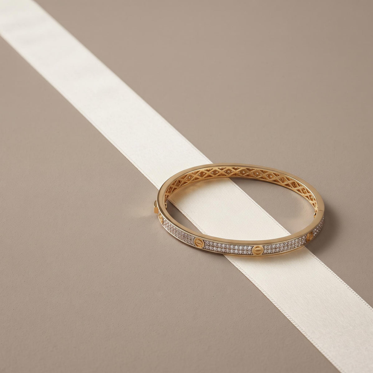 14K / 18K Solid Gold Pave Bangle